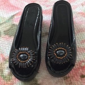 Helens Heart Black platform sandals